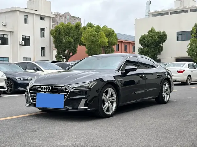 Audi A7L 2022 45 TFSI quattro S-line Vision Crystal Package