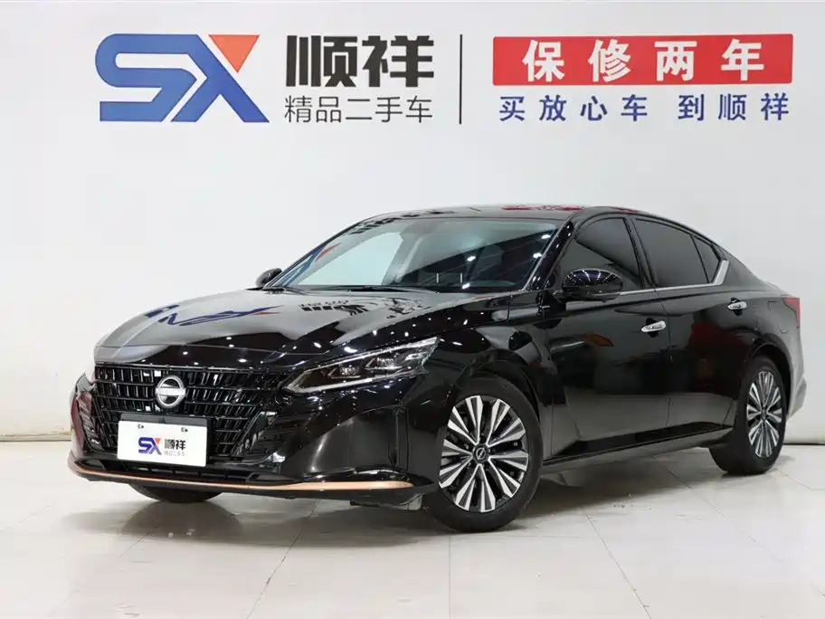 Nissan Teana 2024 2.0L SV Black Gold Edition