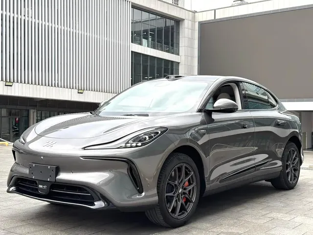 IM Motors IM LS6 2023 Max Standard Edition