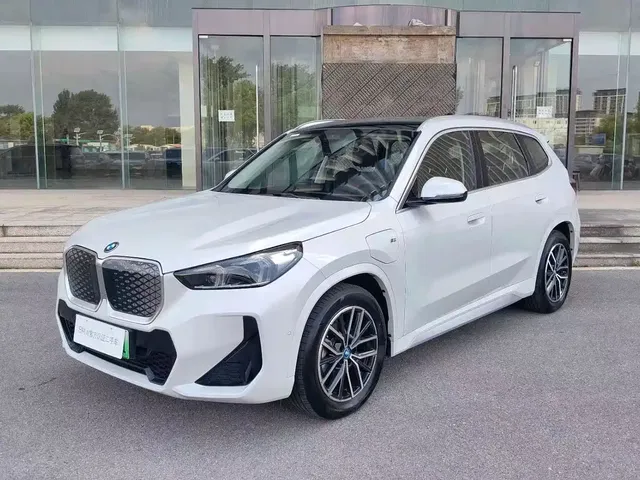 BMW iX1 2025 eDrive25L M Sport Package