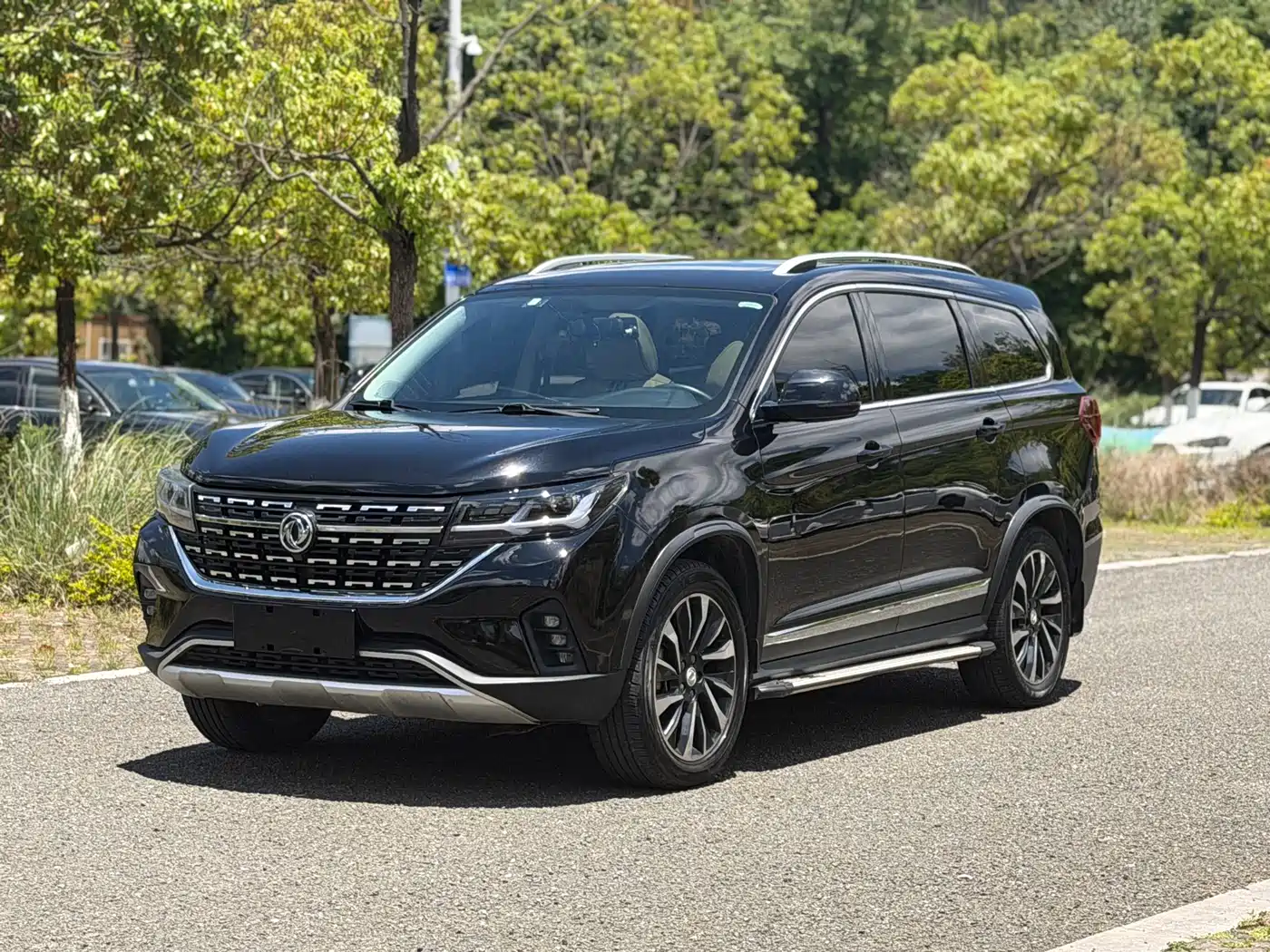Dongfeng Fengxing T5L 2019 1.6TD DCT Premium 7-Seater