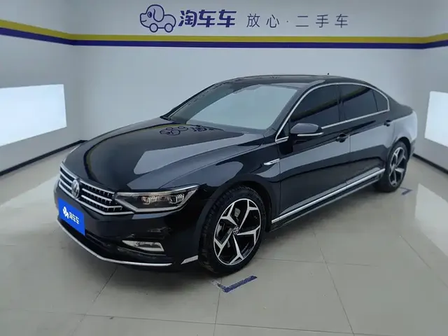 Volkswagen Magotan 2023 Model 2 Million Commemorative Edition 330TSI DSG Luxury