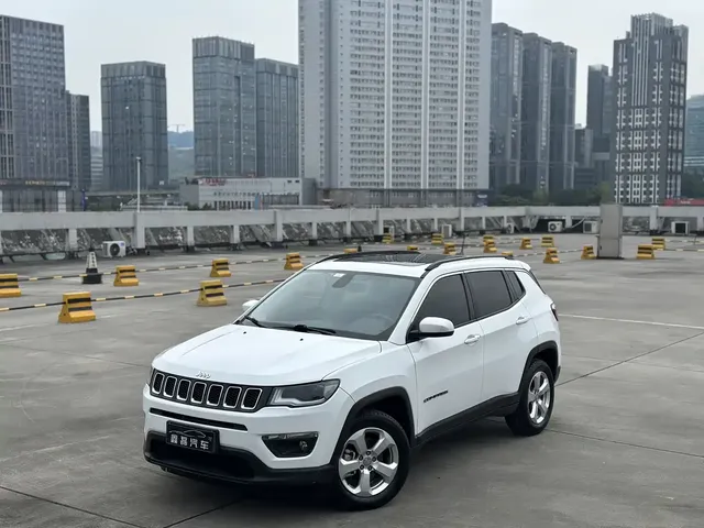 Jeep Compass 2021 220T Automatic Leading Edition