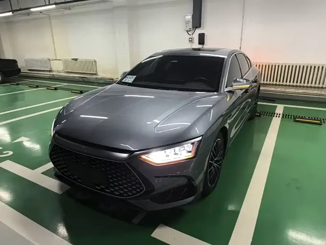 BYD Han 2022 DM-i 121KM Premium Edition