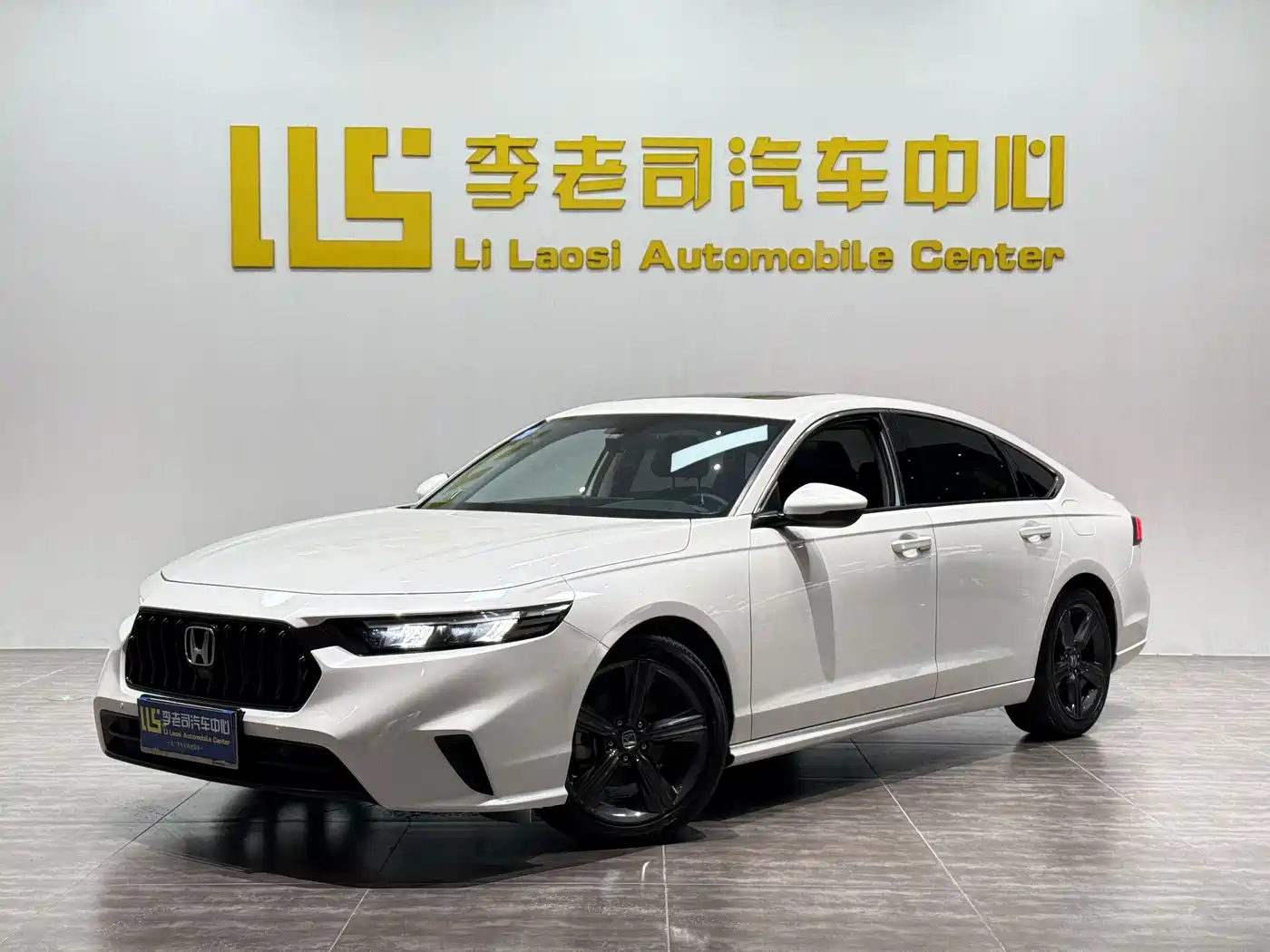 Honda Inspire 2023 260TURBO Elegant Edition