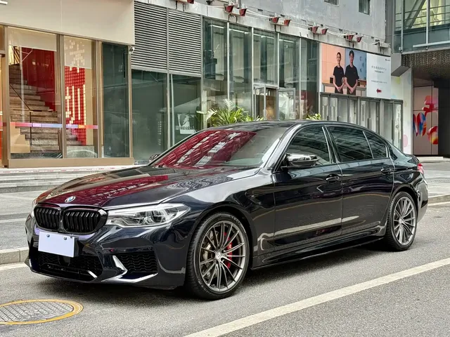 BMW 5 Series 2020 530Li Leading M Sport Package