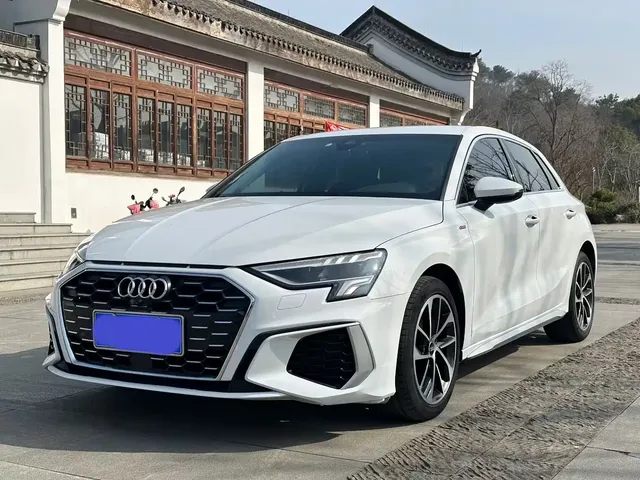 Audi A3 2022 Sportback 35 TFSI Progressive Sport