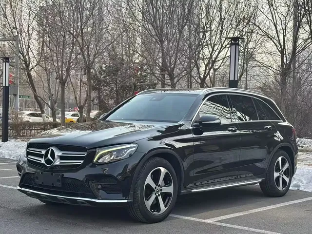 Mercedes-Benz GLC 2019 GLC 260 4MATIC Luxury