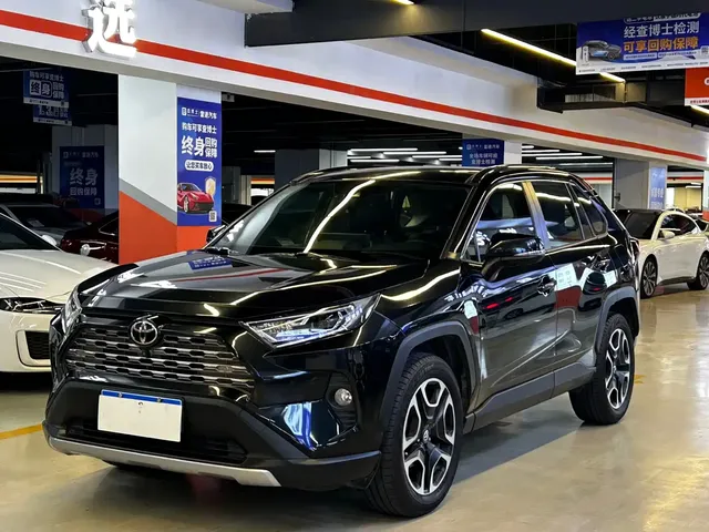 Toyota RAV4 Rongfang 2020 2.0L CVT 2WD Prestige Edition