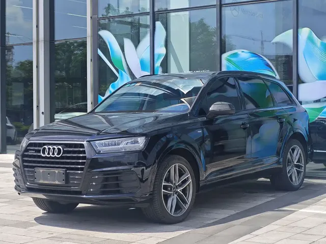 Audi Q7 2018 45 TFSI S line Sport