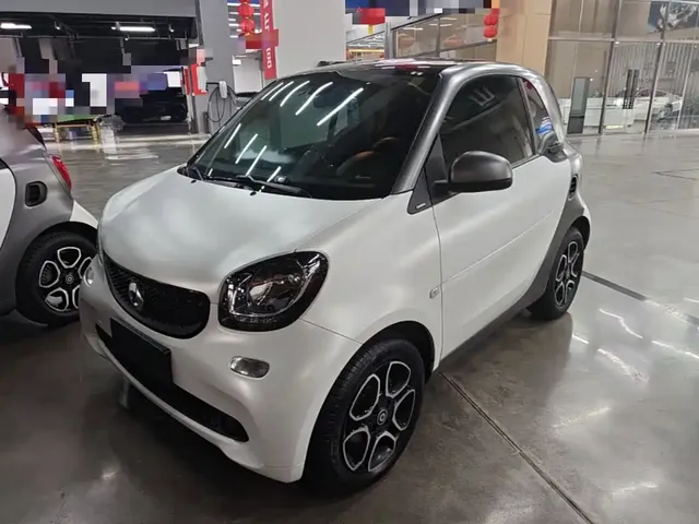 smart fortwo 2019 0.9T 66kW Hardtop Wind Edition China VI