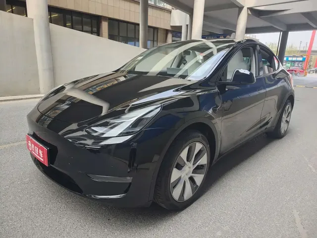 Tesla Model Y 2022 Facelift Long Range All-Wheel Drive Version