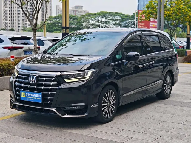 Honda Elysion 2024 2.0L e:HEV Luxury Edition