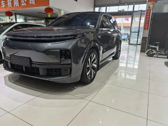 Li Auto Li L8 2023 Pro
