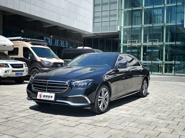 Mercedes-Benz E-Class 2023 E 260 L