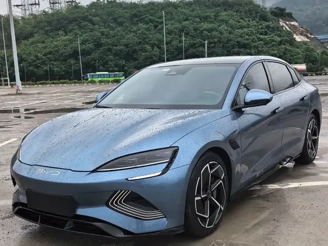 BYD Seal 2022 700km Long Range RWD Edition
