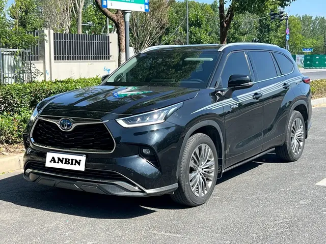 Toyota Highlander 2022 Dual Engine 2.5L 4WD Supreme Edition 7-Seater