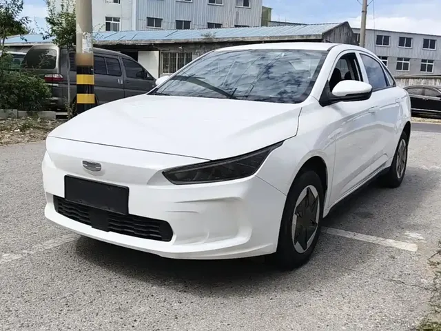 Geely Geometry A 2024 410KM Travel Edition
