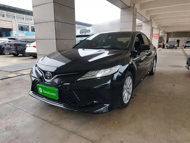 Toyota Camry 2019 Facelift 2.0G Luxury Edition