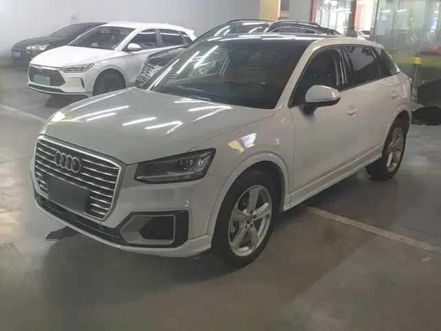Audi Q2L 2018 35 TFSI Fashion Elegance China V