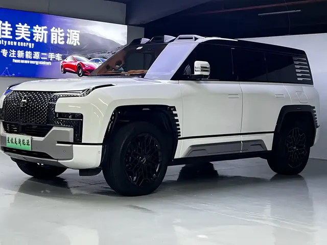 Yangwang U8 2023 Luxury Edition