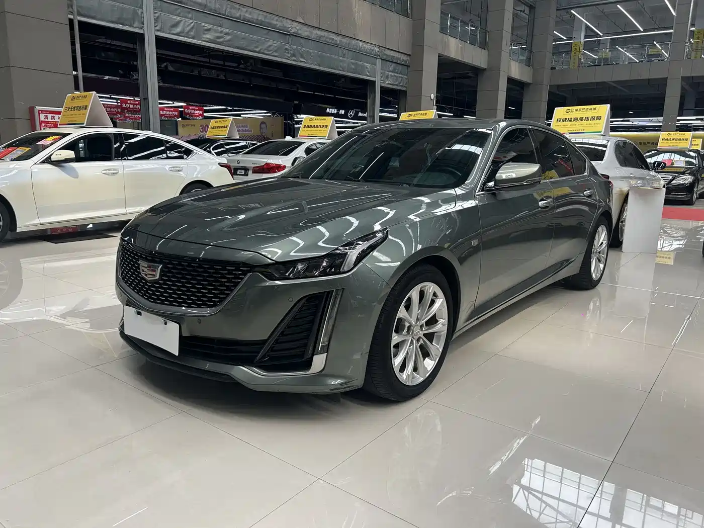 Cadillac CT5 2022 28T Luxury (Standard)