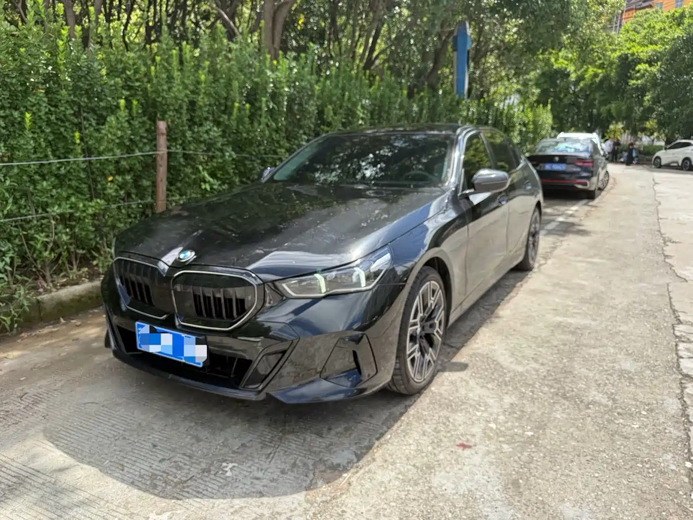 BMW 5 Series 2026 530Li Exclusive M Sport Package