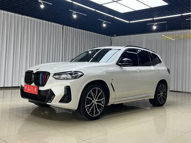 BMW X3 2023 xDrive30i Leading M Night Package