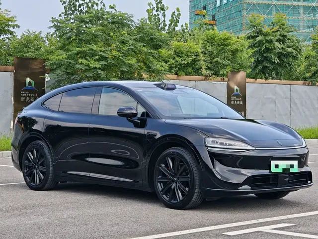Zhijie Luxeed R7 2026 All-electric UItra