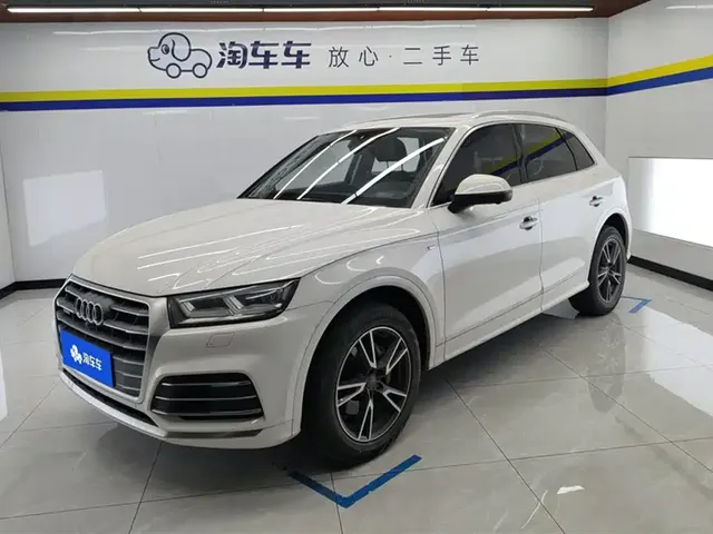 Audi Q5L 2020 Facelift 40 TFSI Honor Fashion