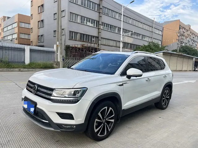 Volkswagen Tharu 2022 330TSI AWD Luxury Edition