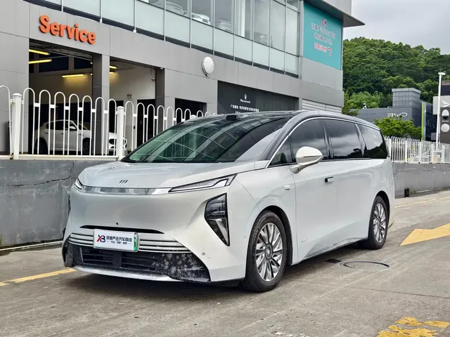 Buick Zhijing Shijia 2026 Model PHEV Base Version
