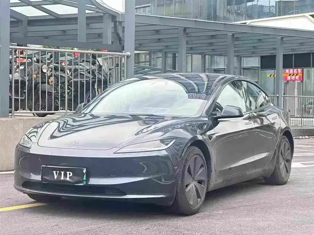 Tesla Model 3 2023 Long Range All-Wheel Drive