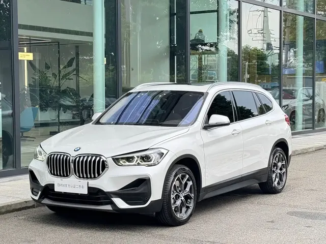 BMW X1 2022 sDrive25Li Leading