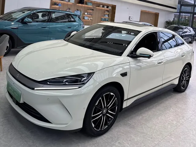 BYD Qin L 2025 Model EV 545KM Excellence Edition