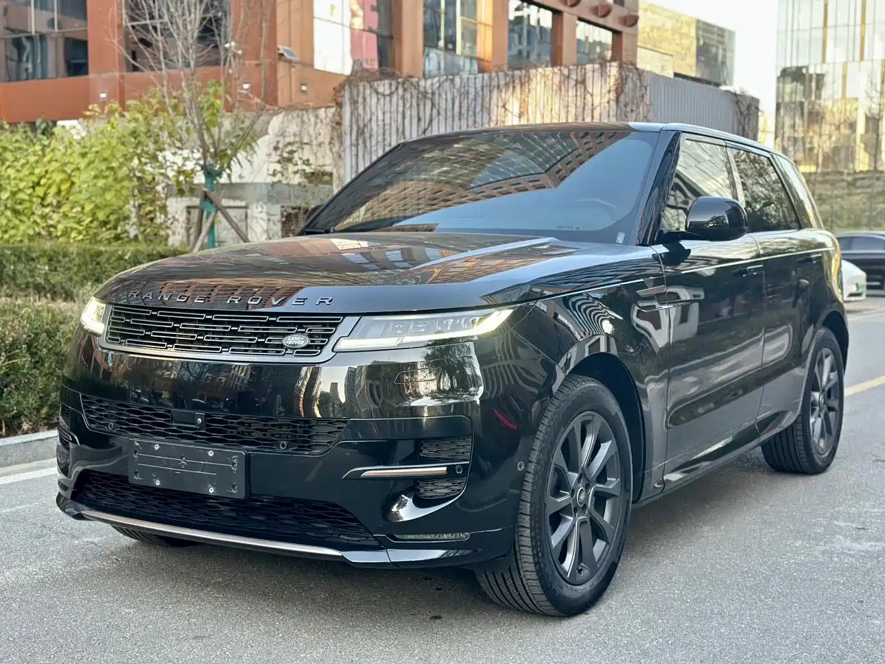 Land Rover Range Rover Sport 2023 400PS Dynamic SE