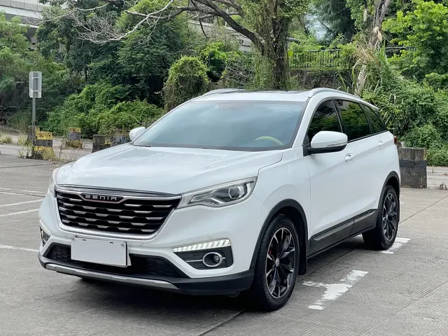 FAW Senya R9 2018 Model 1.2T Manual Luxury Smart Fashion Edition