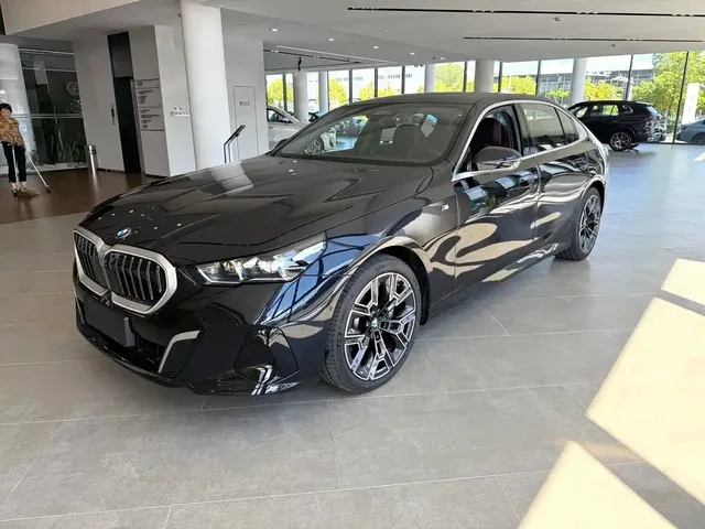 BMW 5 Series 2025 530Li Premium M Sport Package