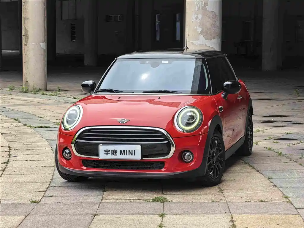 MINI MINI 2020 1.5T COOPER Classic 3-Door Exclusive Edition