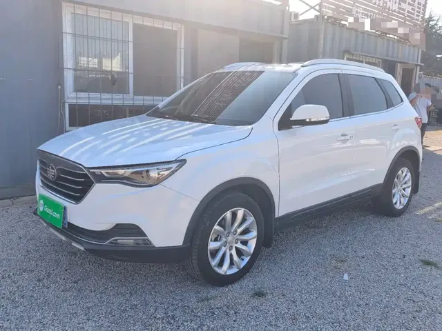 Besturn X40 2019 1.6L Automatic Luxury China VI