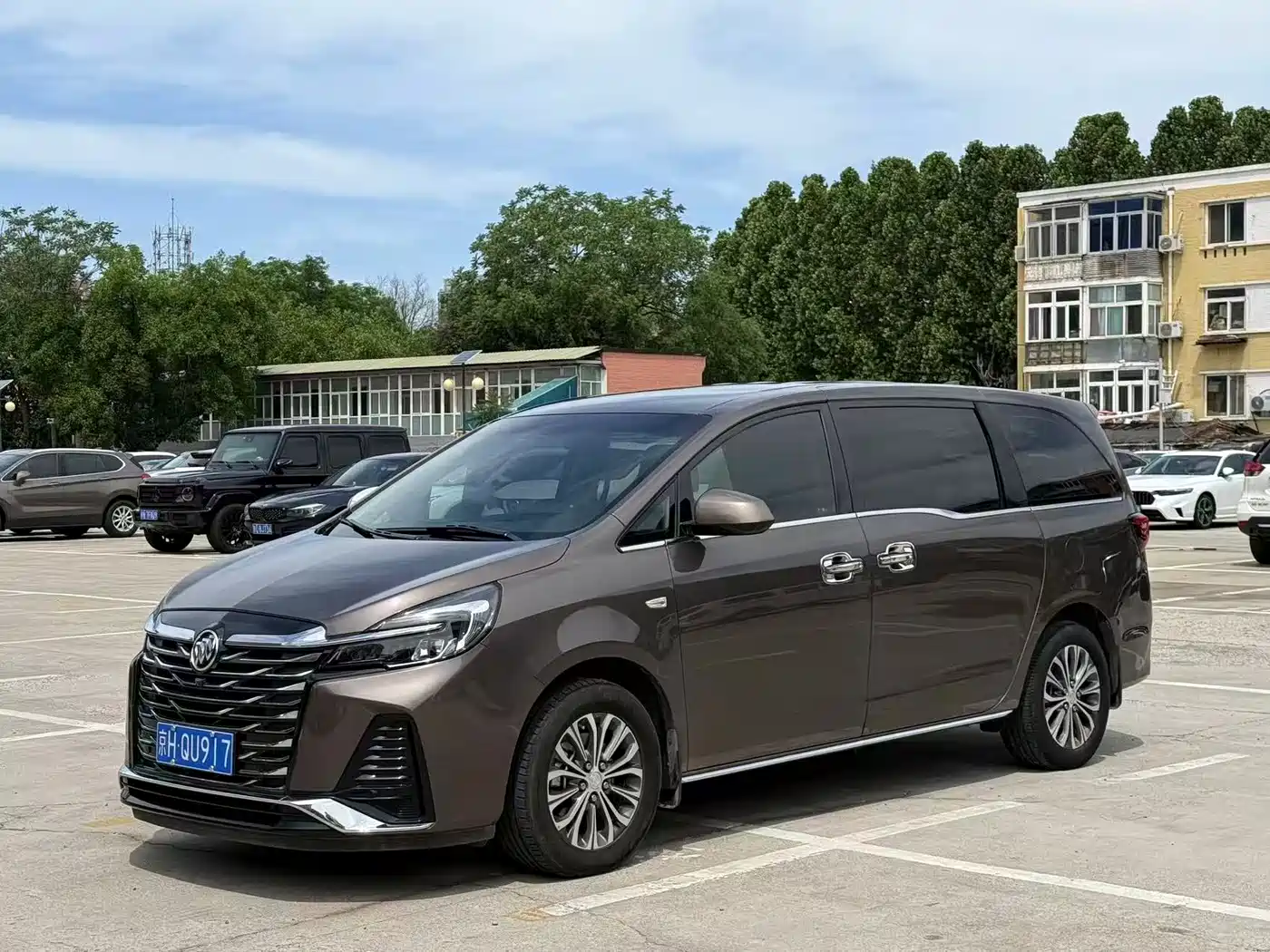 Buick GL8 2023 Model Land Business Class Smart