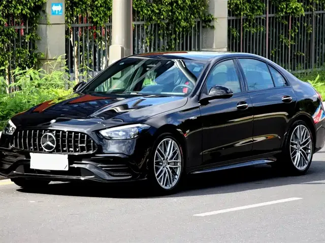 Mercedes-Benz C-Class AMG 2025 AMG C 43 4MATIC