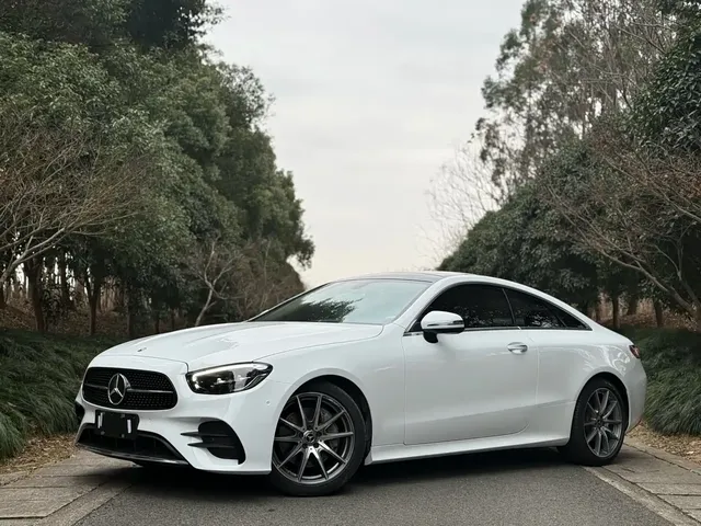 Mercedes-Benz E-Class (Import) 2023 E 260 Coupe