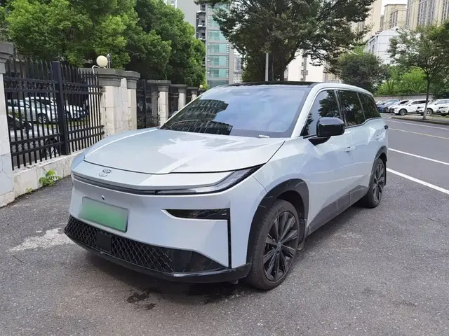 Toyota BoZhi 3X 2025 610 Max