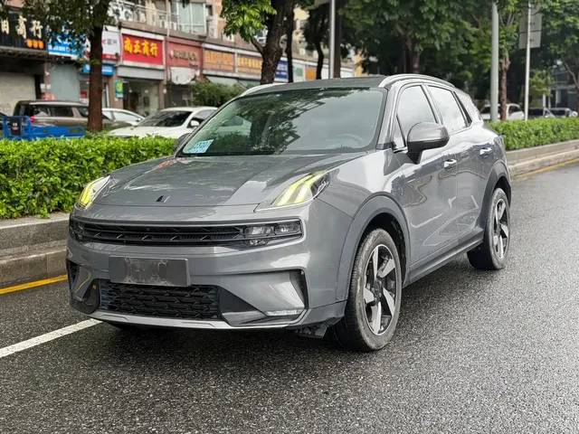 Lynk & Co 06 EM-P 2020 PHEV Plus