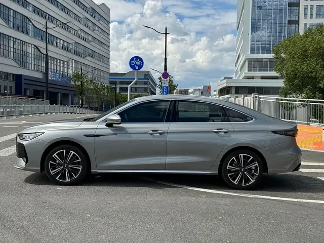 Chery Arrizo 8 PRO 2025 Pro 1.6T Comfort