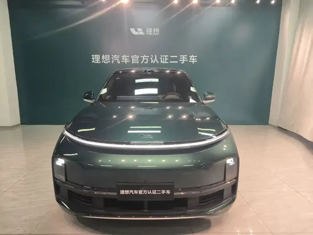 Li Auto Li L8 2025 Pro Smart Renewal Edition