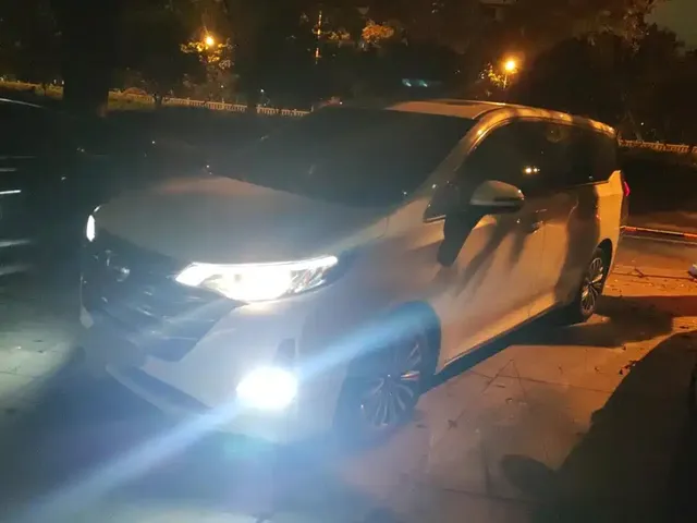GAC Trumpchi M6 2019 270T DCT Premium Edition (7-seater) (China VI)