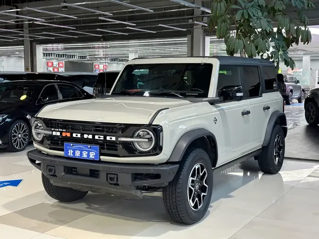 Ford Bronco 2024 2.3T Long Beach