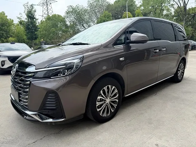 Buick GL8 2023 Land Business Class 652T Smart Luxury